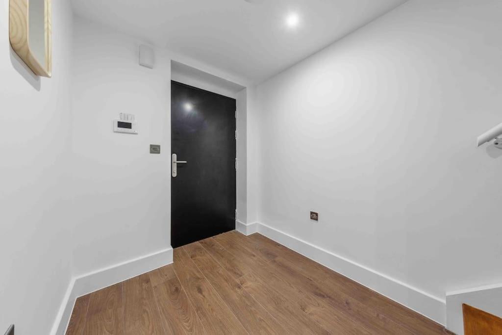Holiday Home Sleep 8 Central London 9Elms 外观 照片