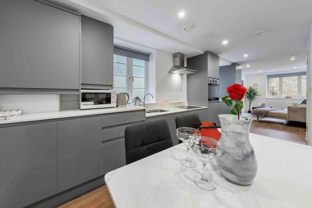 Holiday Home Sleep 8 Central London 9Elms 外观 照片