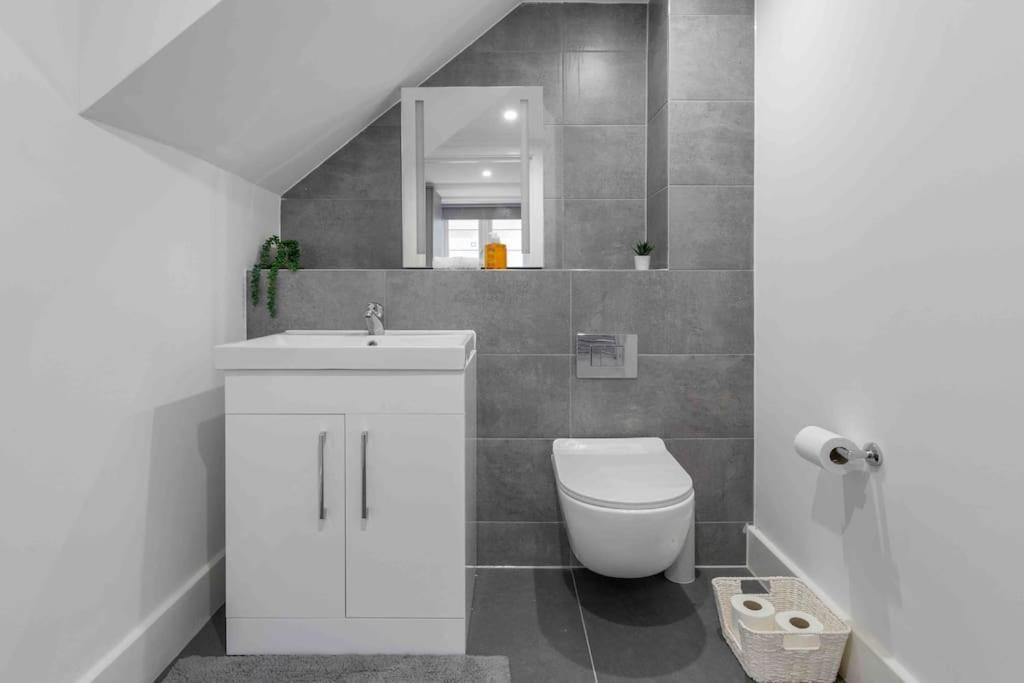 Holiday Home Sleep 8 Central London 9Elms 外观 照片